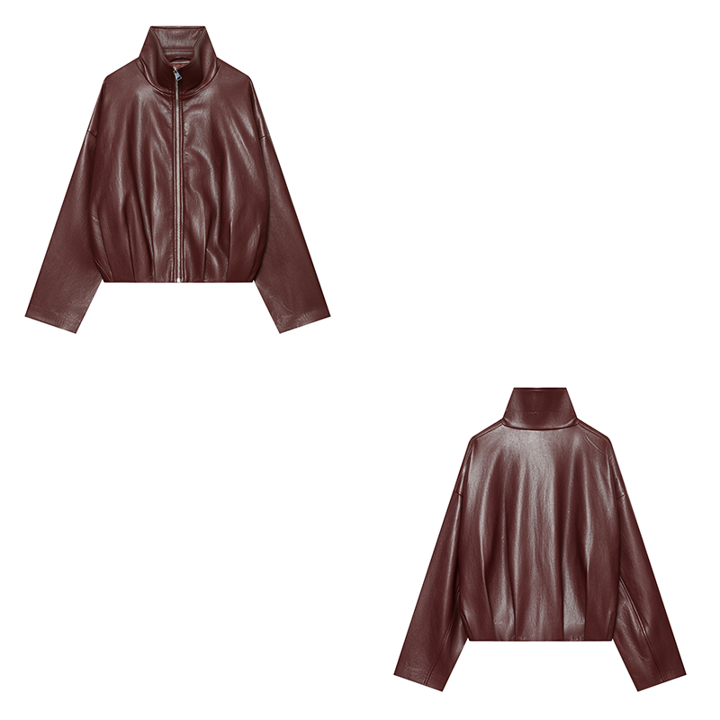 Street Fashion Trends 2026 - Veste en cuir à col montant
