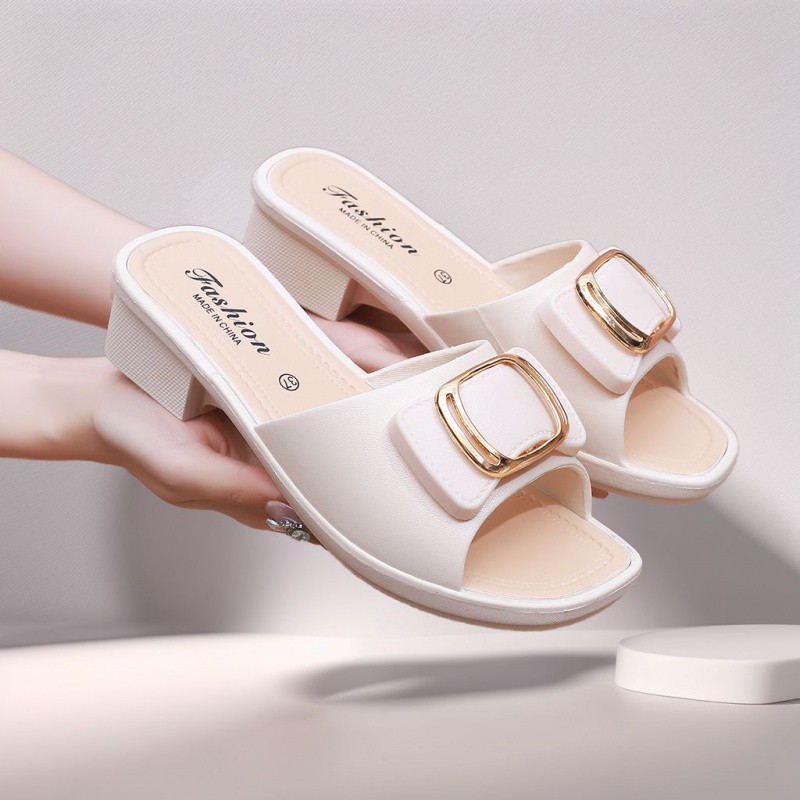 Street Fashion Korea - Sandales d'été polyvalentes pour femmes, tongs